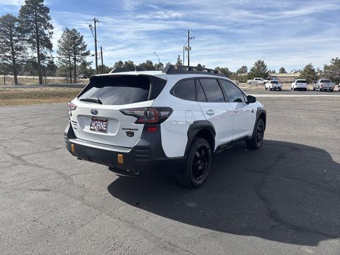 Used 2022 Subaru Outback Wilderness image 5