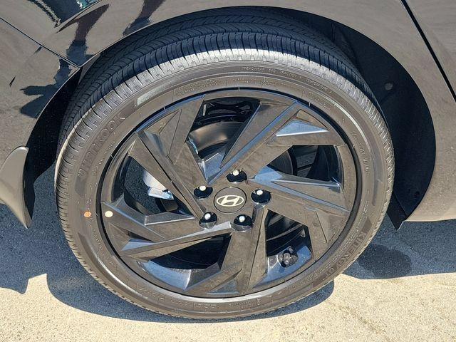 New 2026 Hyundai Elantra SEL Sport FWD image 29