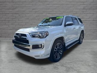 Used 2018 Toyota 4Runner Limited AWD/4WD video 3