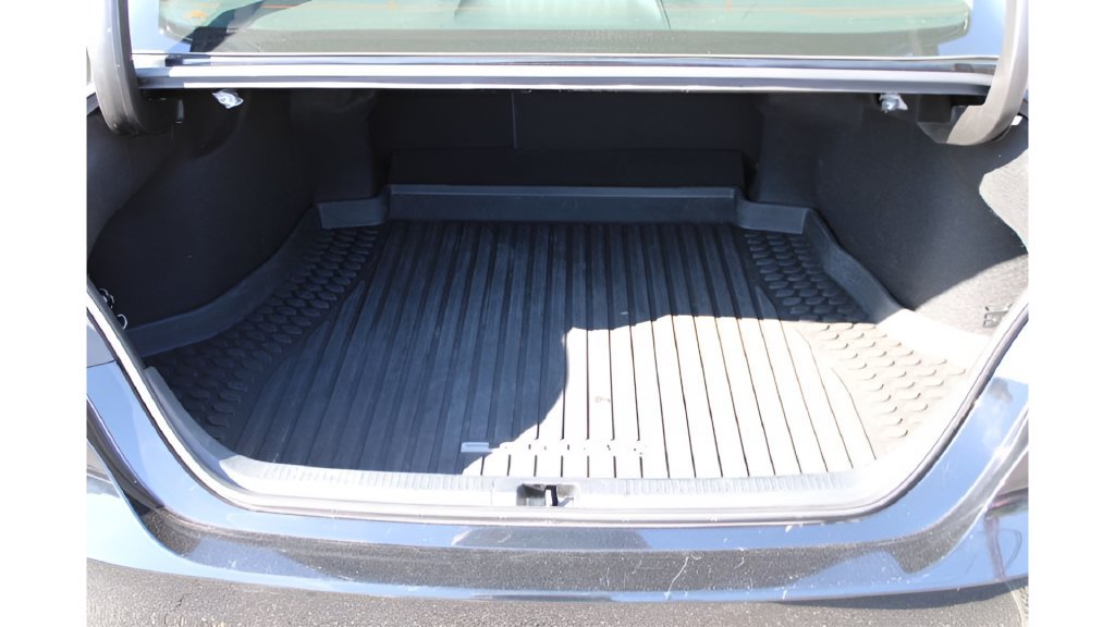 Used 2022 Toyota Camry LE AWD/4WD image 22