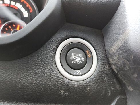 Used 2023 RAM 2500 Big Horn w/ Level 2 Equipment Group image 17