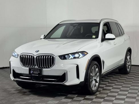 Used 2026 BMW X5 xDrive40i w/ Premium Package AWD/4WD image 7