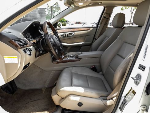 Used 2012 Mercedes-Benz E 350 Sedan image 4