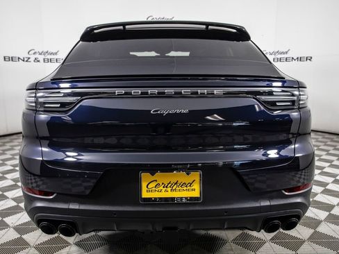 Used 2023 Porsche Cayenne image 8