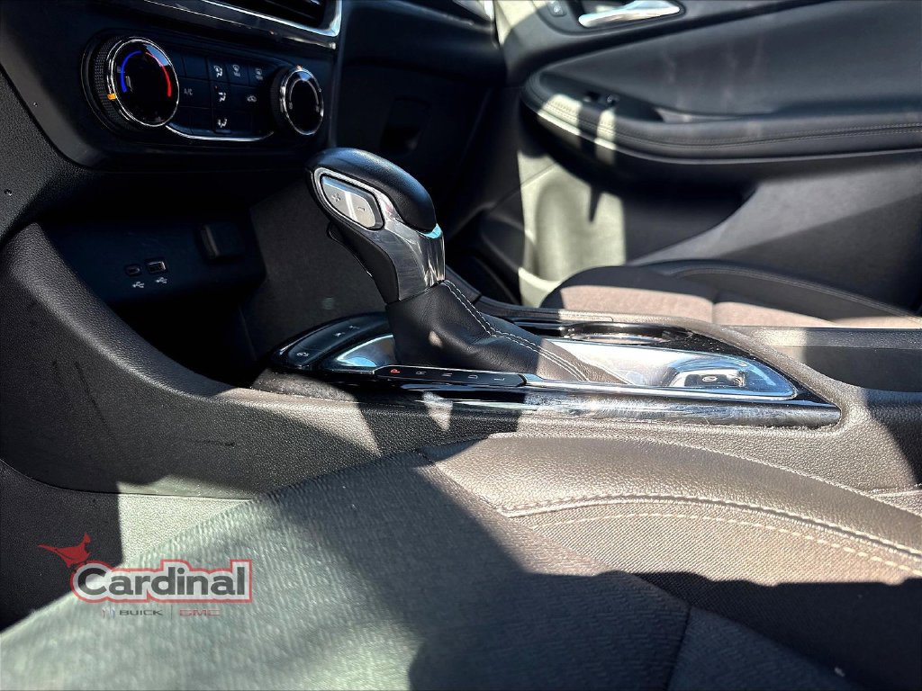 Used 2024 Buick Encore GX Preferred FWD image 17