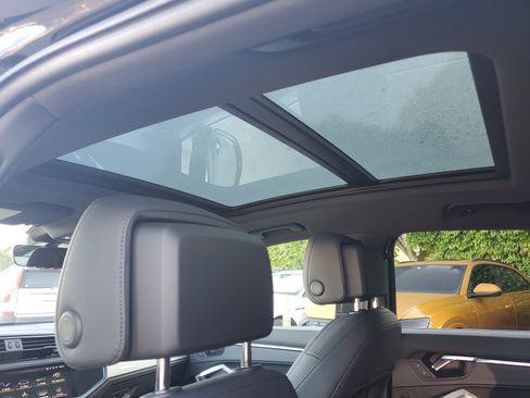 Used 2025 Audi Q3 2.0T Premium Plus w/ Premium Plus Package image 16