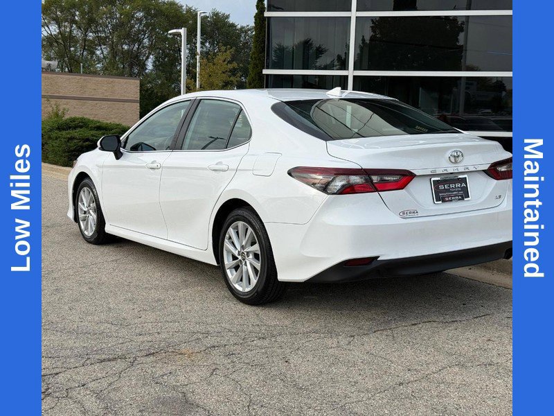 Used 2024 Toyota Camry LE w/ Convenience Package FWD image 5