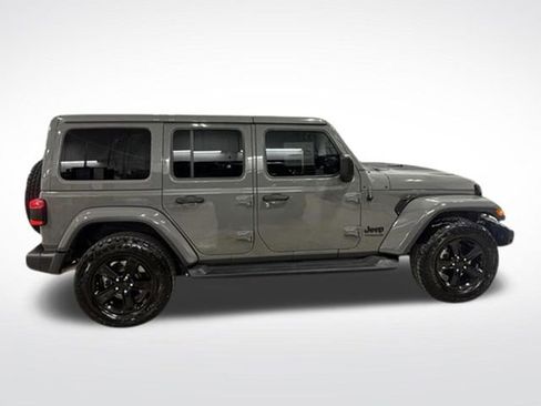 Used 2020 Jeep Wrangler Unlimited Sahara image 6