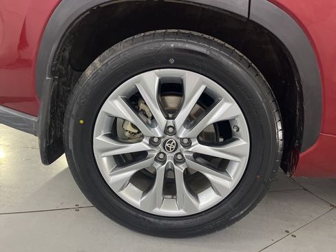 Used 2021 Toyota Highlander Limited AWD/4WD image 17