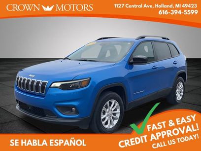 Used 2022 Jeep Cherokee Latitude Lux w/ Sun & Sound Group
