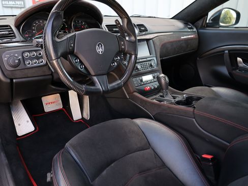 Used 2014 Maserati GranTurismo MC image 30
