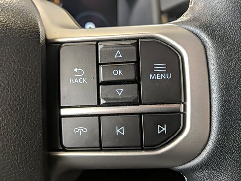 Used 2023 Ford Expedition Limited image 20