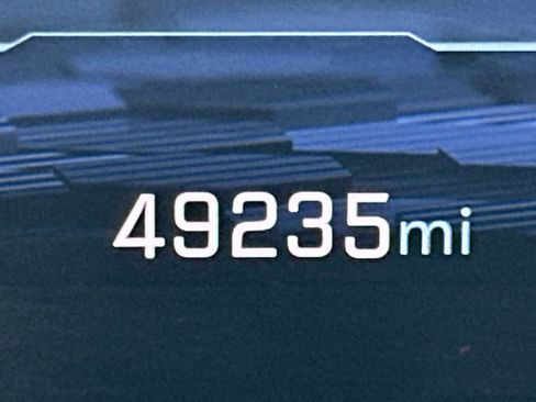 Used 2025 Chevrolet Tahoe LT image 28