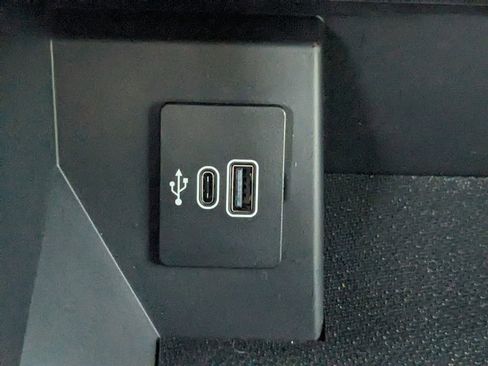 New 2025 Ford F150 Lariat w/ Equipment Group 501A Mid image 24