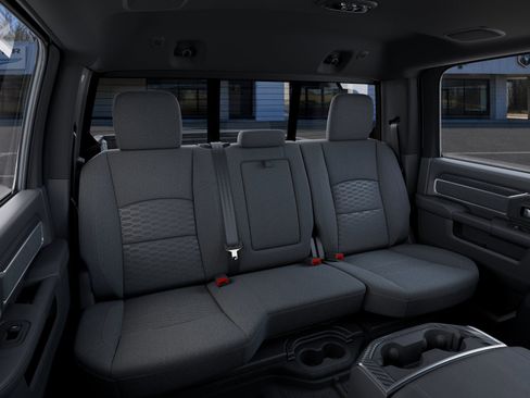 New 2026 RAM 2500 Big Horn AWD/4WD image 42