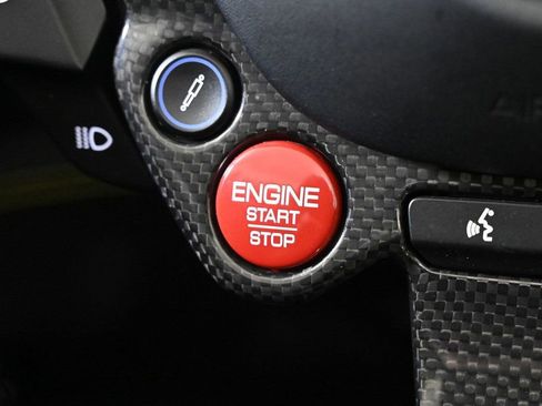 Certified 2020 Ferrari Portofino image 24