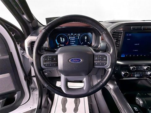 Used 2023 Ford F150 Lariat image 11