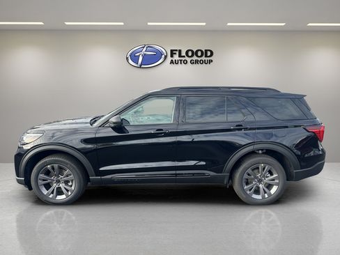 New 2026 Ford Explorer Active w/ Active Comfort Package image 5