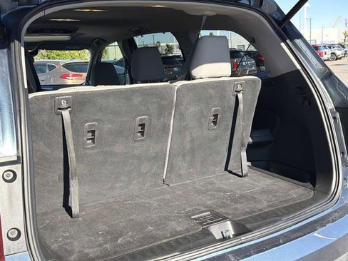 Used 2017 Honda Pilot Touring image 17