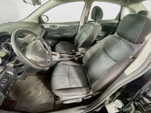 Used 2014 Nissan Sentra SR FWD image 19
