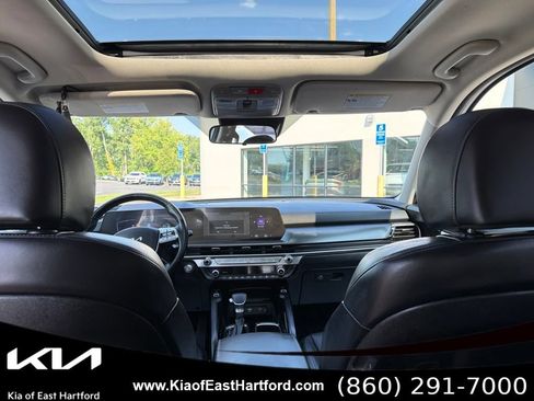 Certified 2024 Kia Telluride S w/ S Sunroof Package AWD/4WD image 21