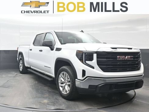 Used 2024 GMC Sierra 1500 Pro w/ Pro Value Package AWD/4WD image 1