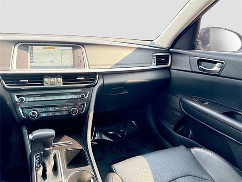 Used 2019 Kia Optima EX w/ EX Premium Package image 25