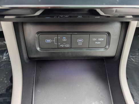Certified 2026 Hyundai Tucson Limited AWD/4WD image 33