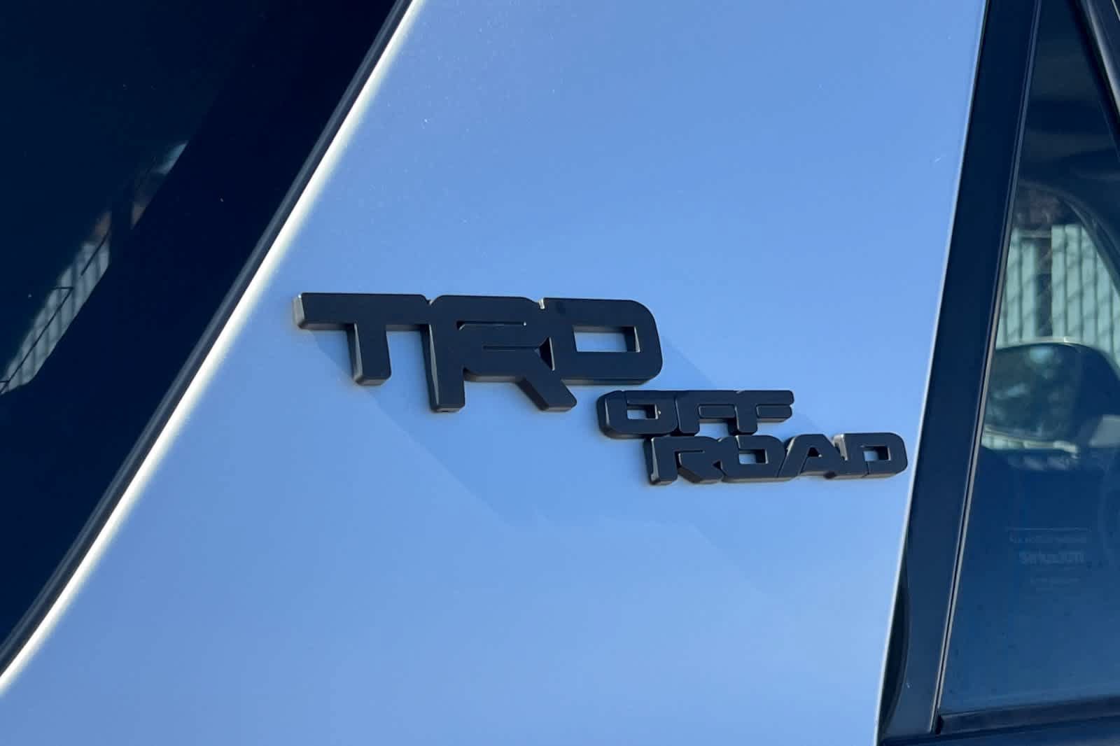 Used 2017 Toyota 4Runner TRD Off-Road Premium AWD/4WD image 24