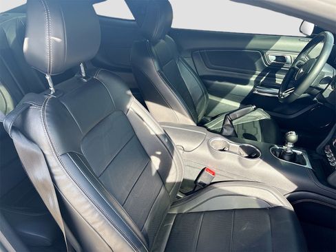 Used 2022 Ford Mustang GT Premium w/ Equipment Group 401A image 26