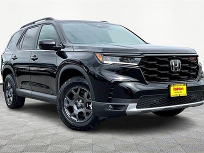 Certified 2025 Honda Pilot TrailSport