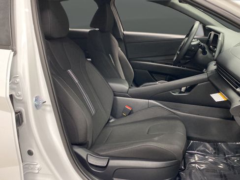 New 2026 Hyundai Elantra Sport FWD image 24