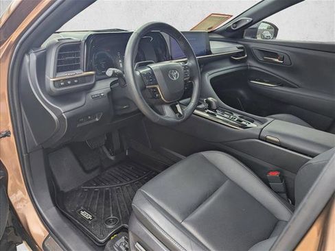 Certified 2025 Toyota Crown Signia w/ Advanced Technology Package AWD/4WD image 10
