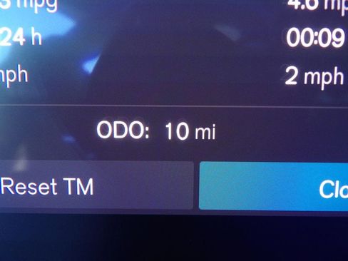 New 2026 Volvo XC40 B4 Core w/ Climate Package image 19