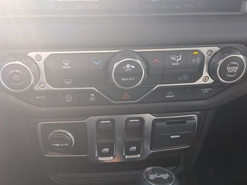 New 2026 Jeep Wrangler Sport AWD/4WD image 15