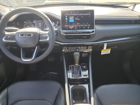 New 2026 Jeep Compass Limited AWD/4WD image 17