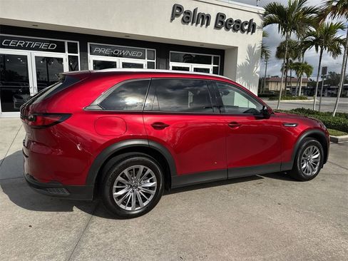 Used 2025 MAZDA CX-90 Plug-In Hybrid w/ Preferred image 5