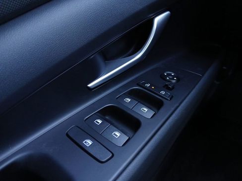 New 2026 Hyundai Elantra Hybrid FWD image 16