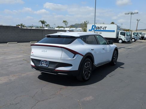 New 2025 Kia EV6 Light w/ Light LR Technology Package image 5