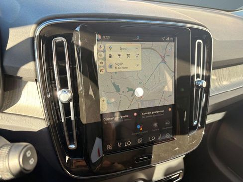 Certified 2026 Volvo XC40 B5 Core w/ Climate Package AWD/4WD image 29
