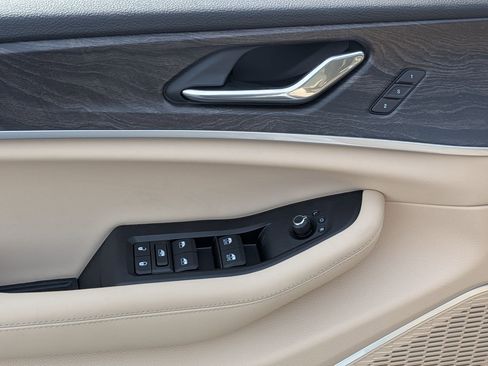 New 2026 Jeep Grand Cherokee Limited AWD/4WD image 11