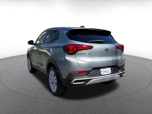 Used 2025 Buick Encore GX Preferred FWD image 11