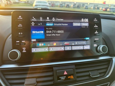Used 2019 Honda Accord EX image 17