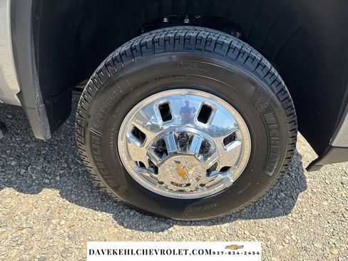 Used 2025 Chevrolet Silverado 3500 High Country w/ High Country Premium Package AWD/4WD image 42