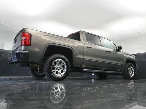 Used 2017 GMC Sierra 1500 SLE w/ SLE Value Package AWD/4WD image 31