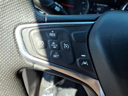 Used 2022 Chevrolet Equinox LS w/ LS Convenience Package AWD/4WD image 7