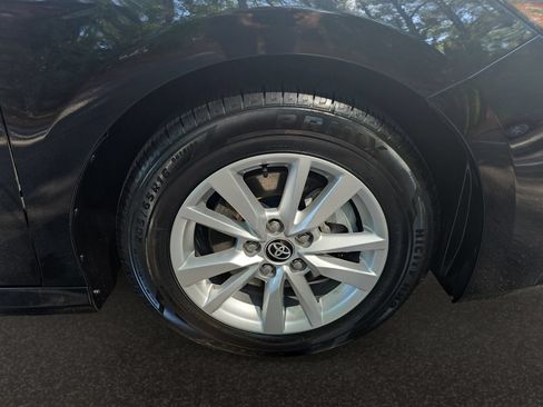 Used 2025 Toyota Camry LE FWD image 41