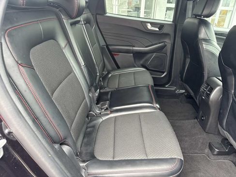 Used 2025 Ford Escape ST-Line FWD image 10