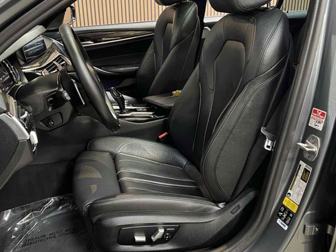 Used 2017 BMW 540i xDrive AWD/4WD image 32