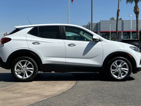Used 2023 Buick Encore GX Preferred FWD image 3